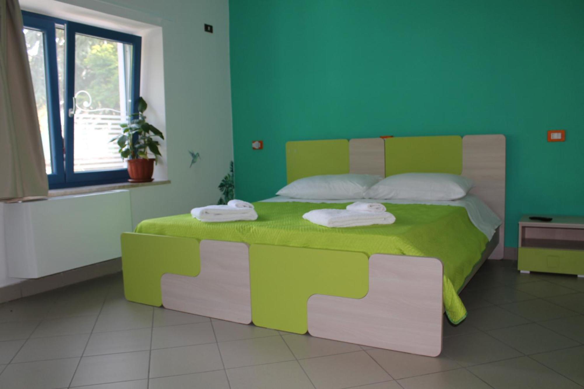 basilicata al volo Hostel Brindisi di Montagna Buitenkant foto