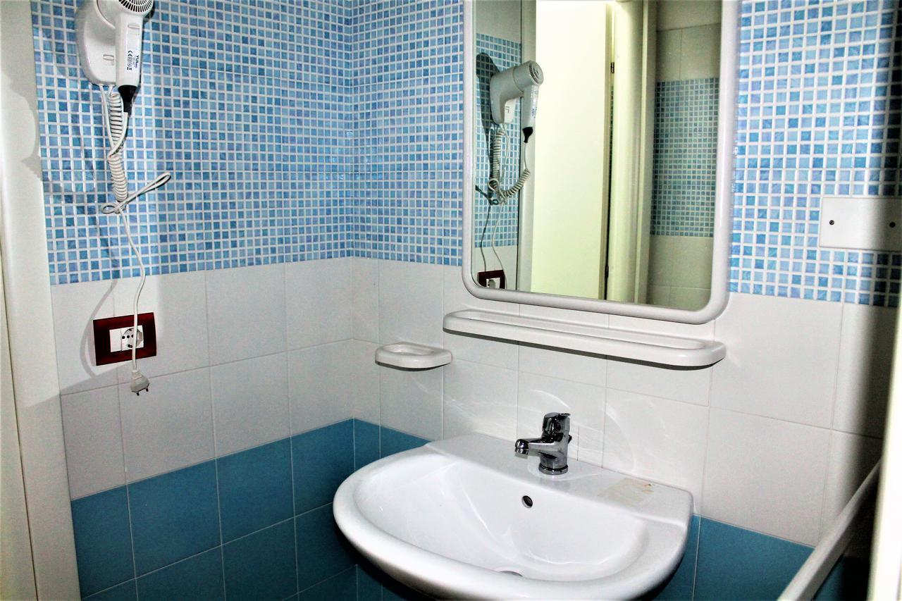 basilicata al volo Hostel Brindisi di Montagna Buitenkant foto